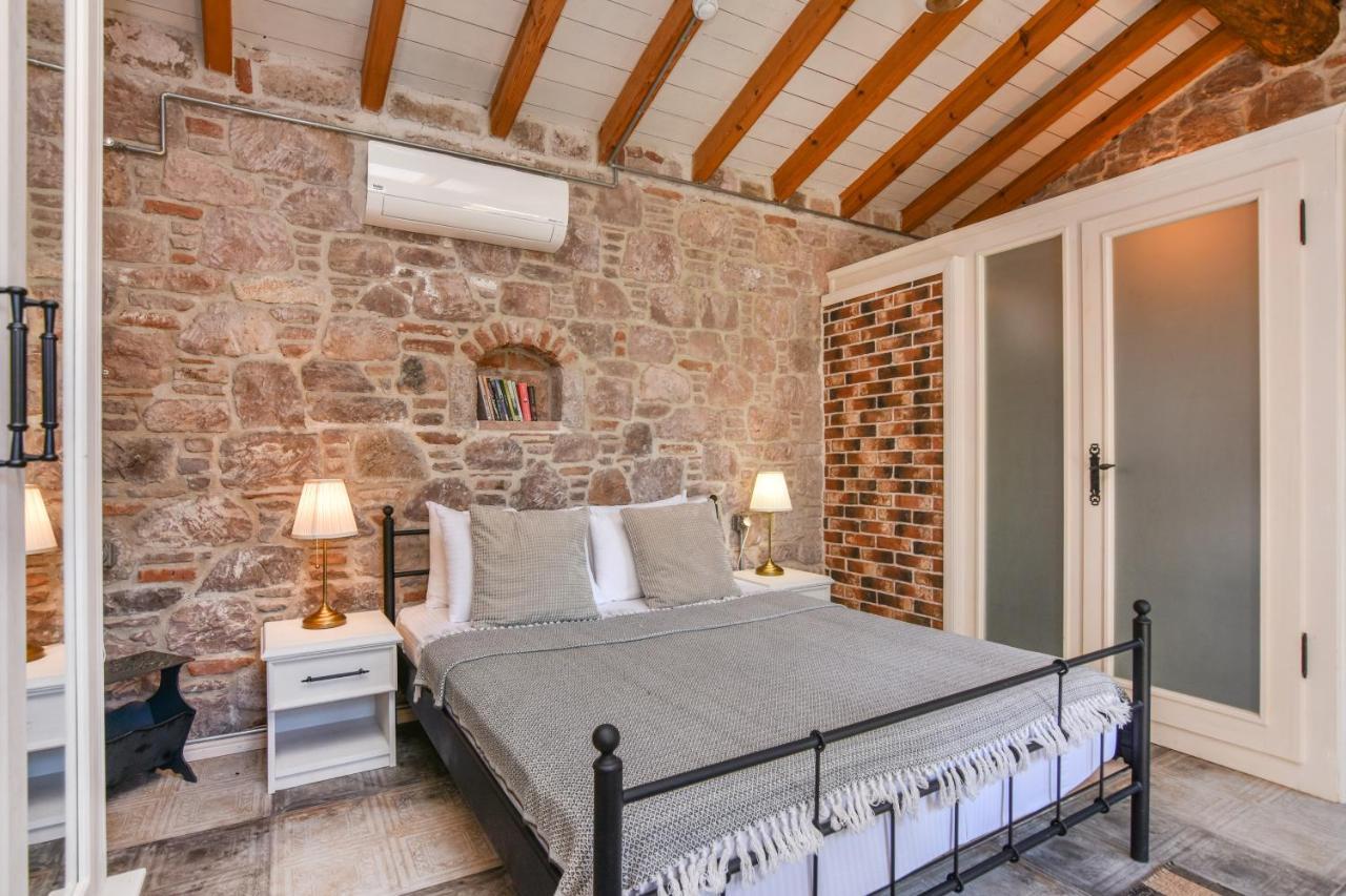 Lunaria Guest House Ayvalı エクステリア 写真