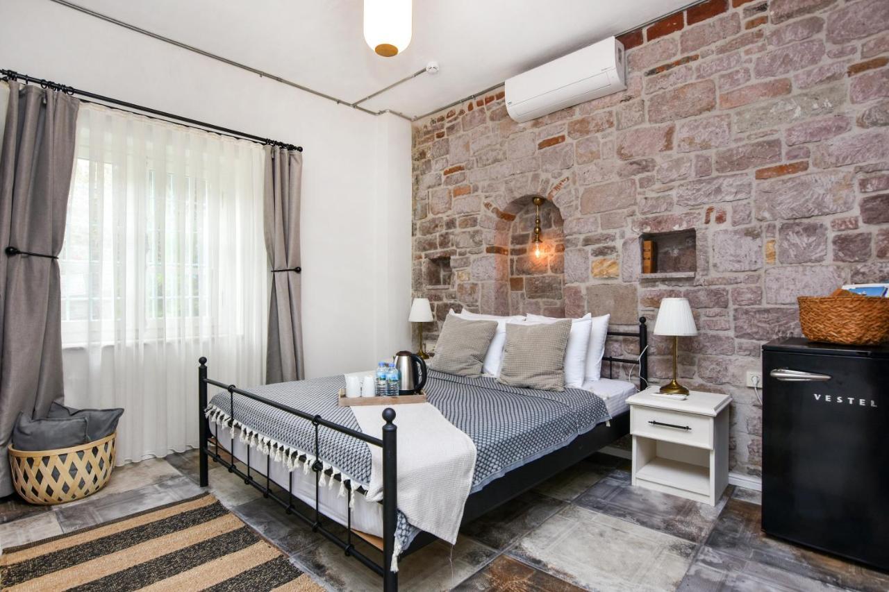 Lunaria Guest House Ayvalı エクステリア 写真
