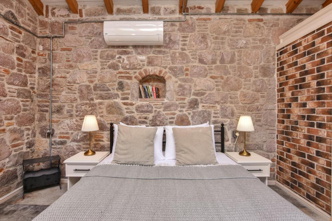 Lunaria Guest House Ayvalı エクステリア 写真